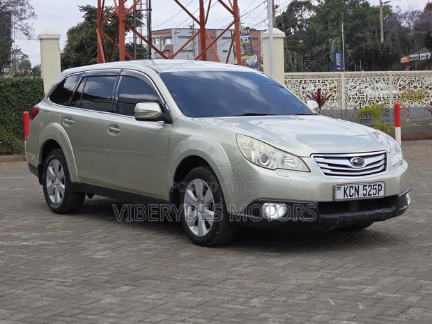 Subaru Outback 2010