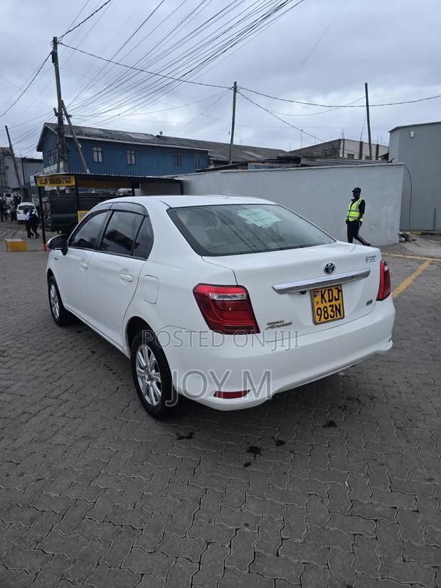Toyota Axio 2016 White