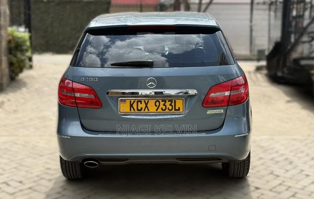 Mercedes-Benz B-Class 2012 Blue