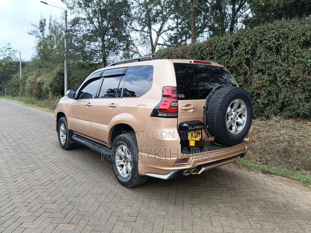 Toyota Land Cruiser Prado 3.0 D-4D 5dr 2006 Brown