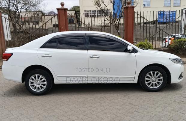 Toyota Premio 2017 White