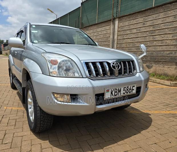 Toyota Land Cruiser Prado 2004 Silver
