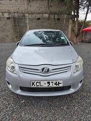 Toyota Auris 2010 Silver for sale