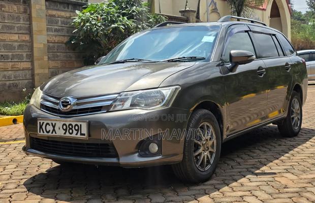 Toyota Corolla Fielder 2014 Gray