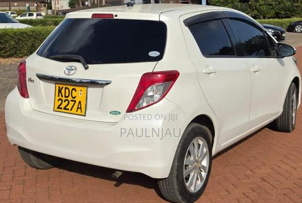 Toyota Vitz 2014 White