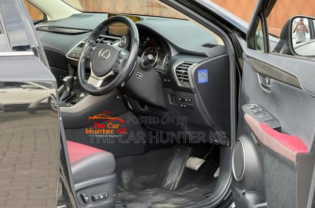 Lexus NX 300 FWD 2019 Black