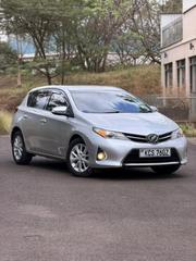 Toyota Auris 2012 Silver for sale