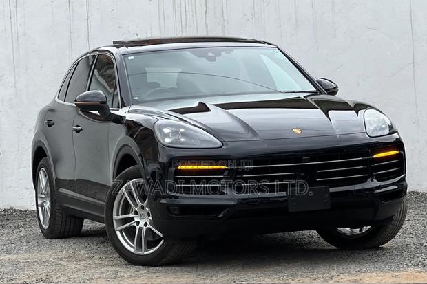 Porsche Cayenne S AWD 2019 Black