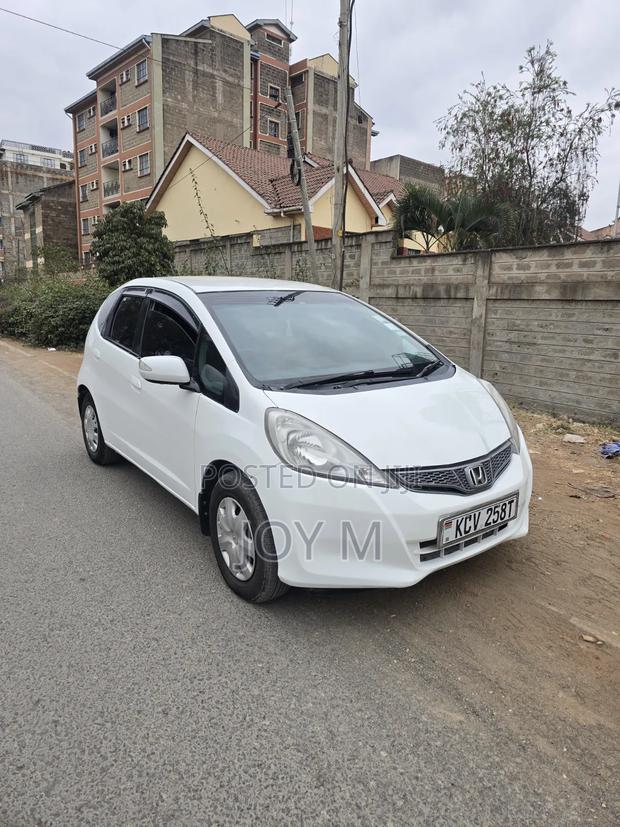 Honda Fit 2012 White