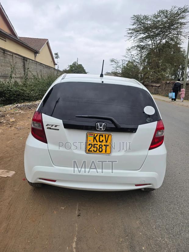 Honda Fit 2012 White