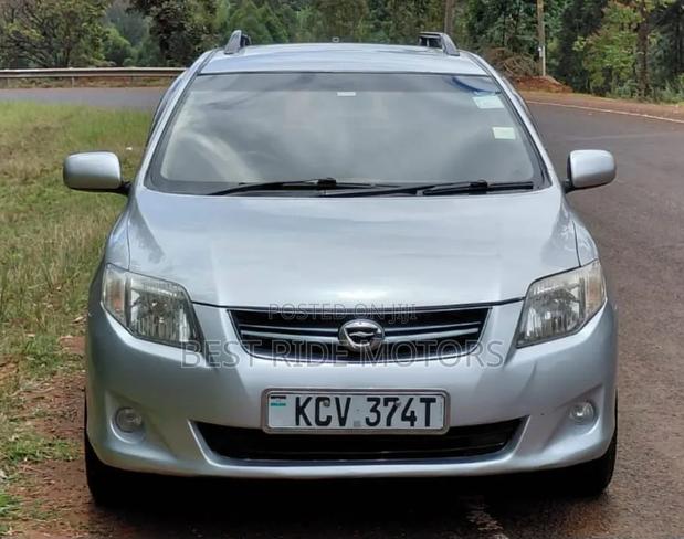 Toyota Corolla Fielder 1.5 Petrol FWD 2012 Silver