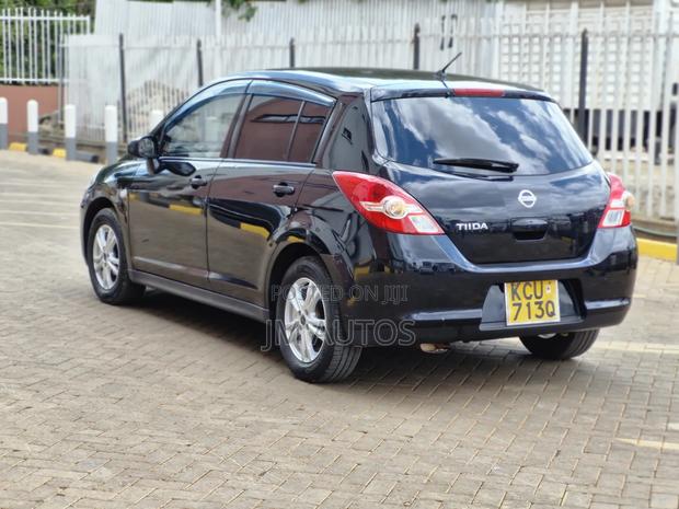 Nissan Tiida 1.5L 16V 2012 Black