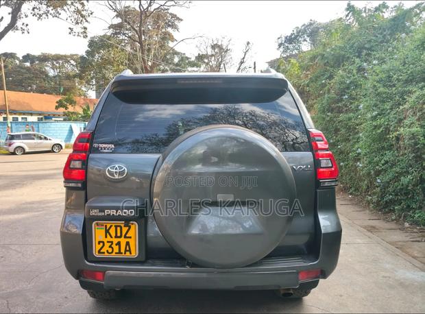 Toyota Land Cruiser Prado 2020 Gold