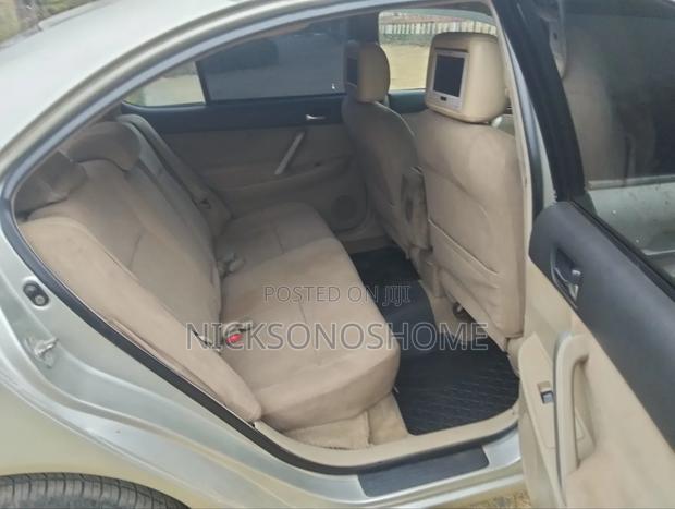 Toyota Premio 2.0 FWD 2003 Silver