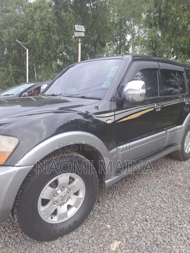 Mitsubishi Pajero 2004