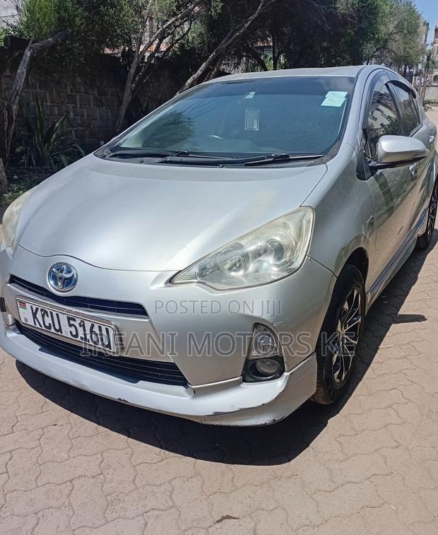 Toyota Aqua 2012 Silver
