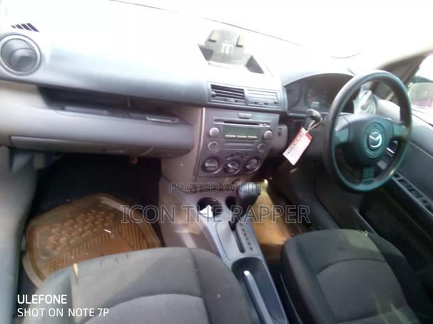 Mazda Demio 2010 Red