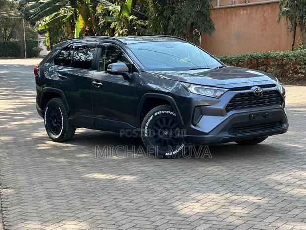 Toyota RAV4 2019 Gray