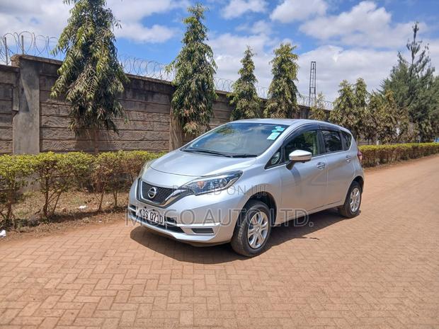 Nissan Note 2017 Silver