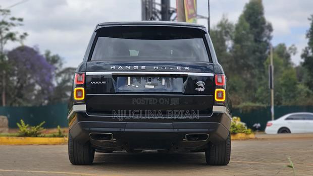 Land Rover Range Rover Vogue 2019 Black