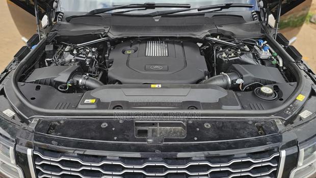 Land Rover Range Rover Vogue 2019 Black