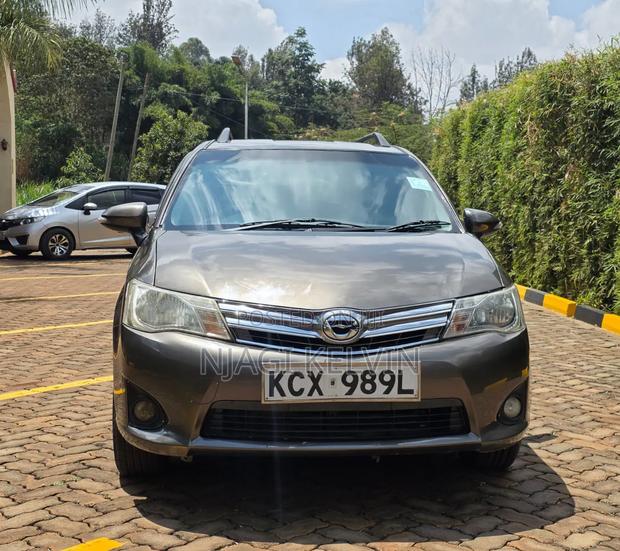 Toyota Corolla Fielder 2014 Gray