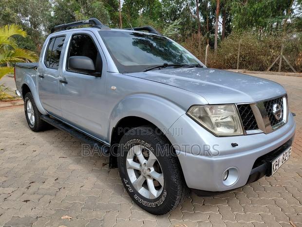 Nissan Navara 2.5 Automatic 2006 Silver