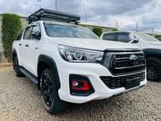 Toyota Hilux 2.4 Diesel 2020 White for sale