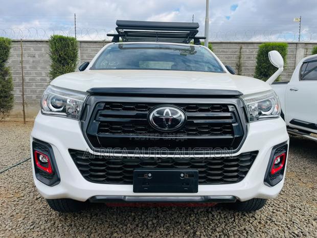 Toyota Hilux 2.4 Diesel 2020 White