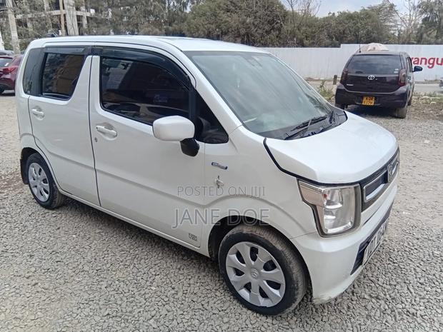 Mazda Flair 2018 White