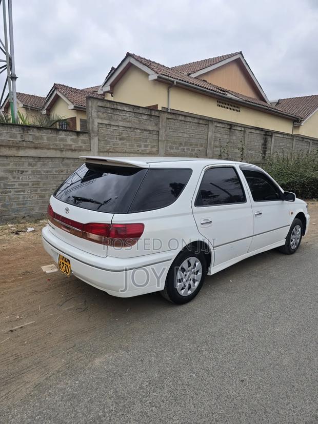 Toyota Vista 2003 White