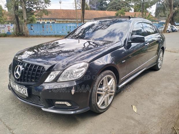 Mercedes-Benz E250 2011 Black