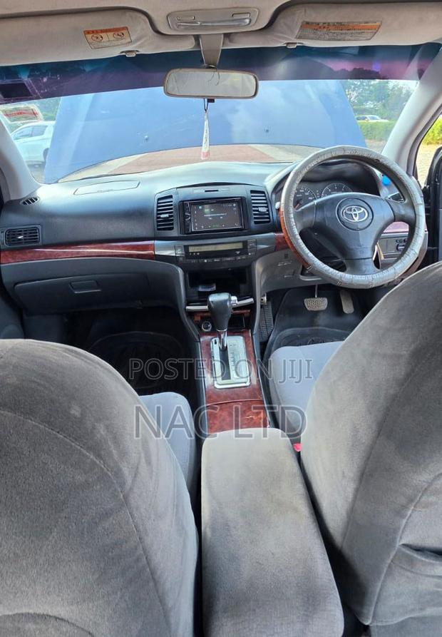 Toyota Premio 2004 Gray