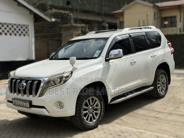 Toyota Land Cruiser Prado 2.8 2017 White