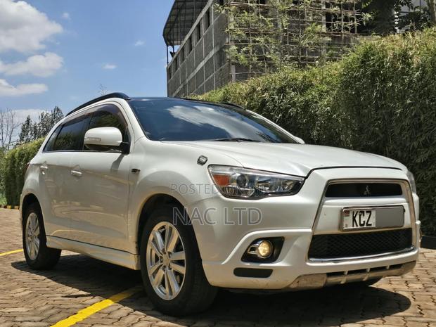 Mitsubishi RVR 2013 White