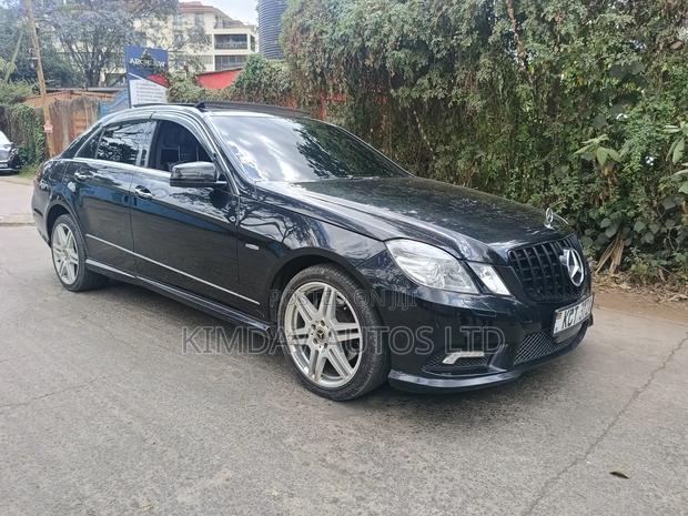 Mercedes-Benz E250 2011 Black