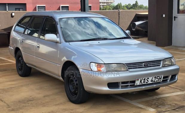 Toyota Corolla G-Touring 2001 Silver