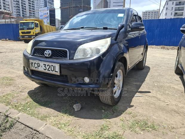 Toyota Rush 1.5 RWD 2010 Black