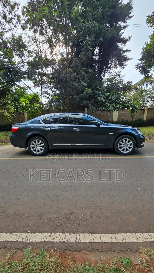 Lexus LS 430 2006 Black