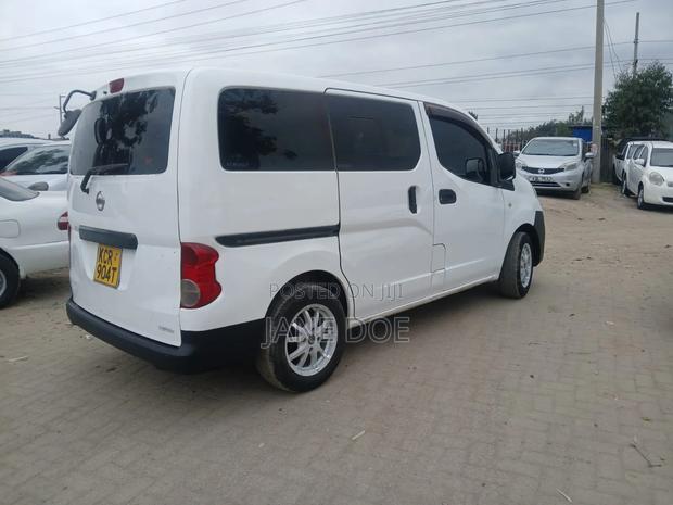 Nissan NP200 2012 White