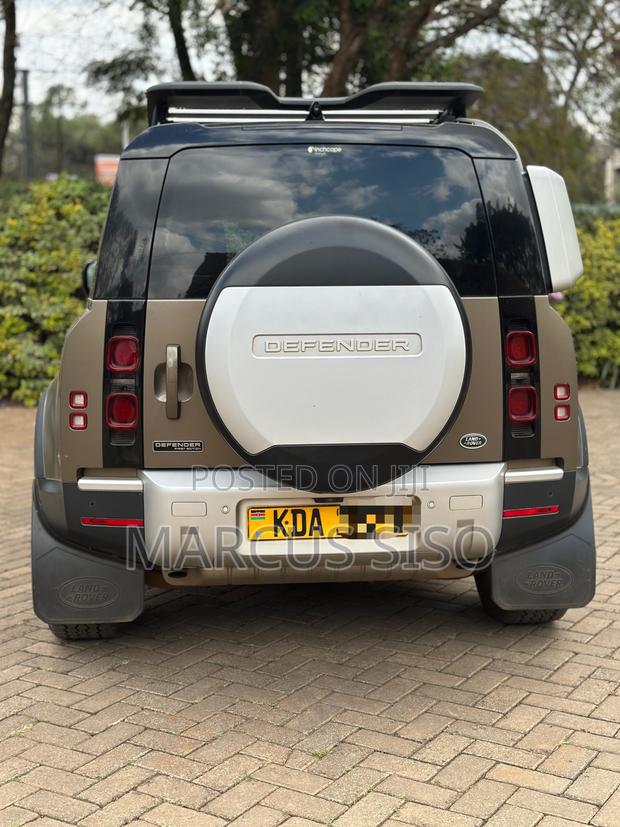 Land Rover Defender 110 First Edition 4x4 2020 Brown