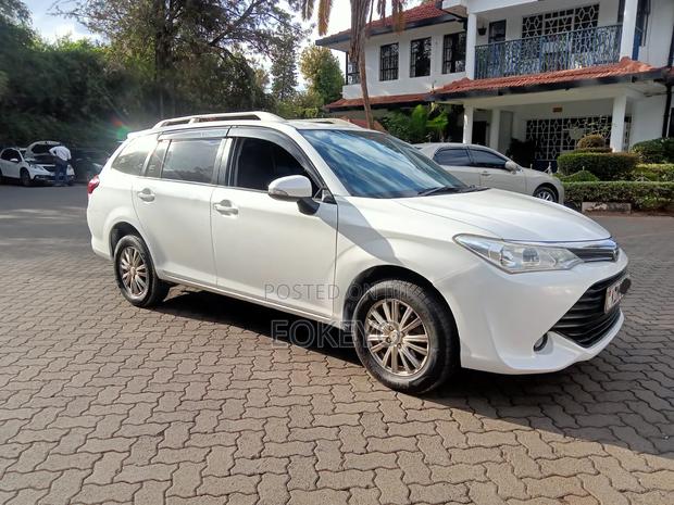 Toyota Corolla Fielder 1.5 Petrol FWD 2016 White