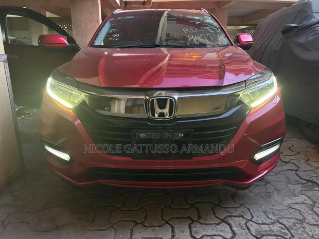 Honda Vezel 1.5 Hybrid 4WD 2019 Red