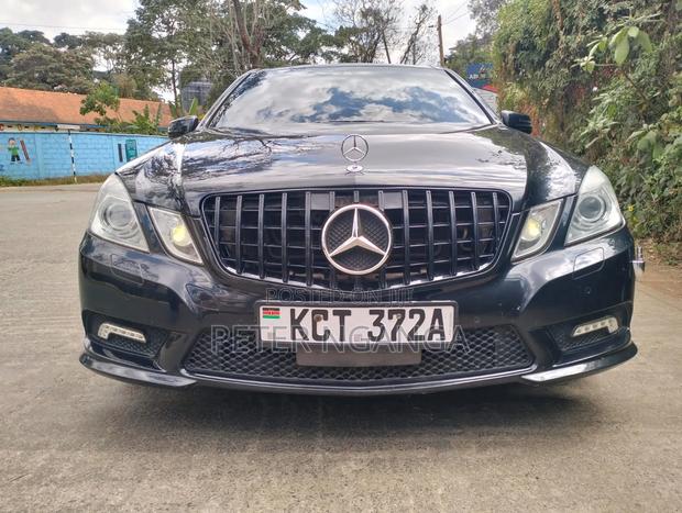 Mercedes-Benz E250 2011 Black