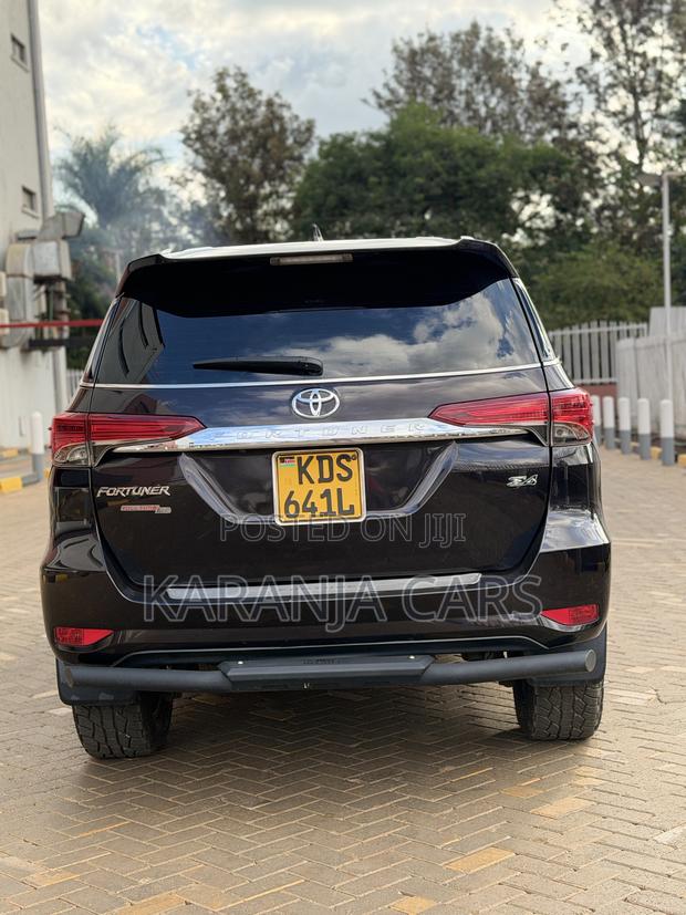 Toyota Fortuner 2018