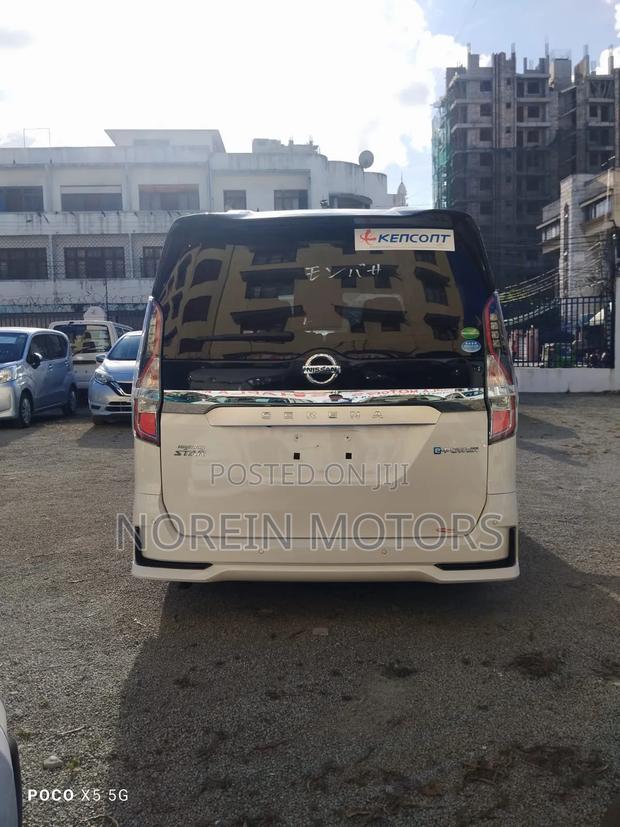 Nissan Serena 2020 Off white