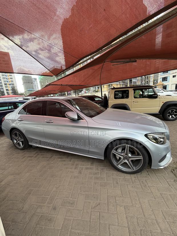 Mercedes-Benz C180 2018 Silver