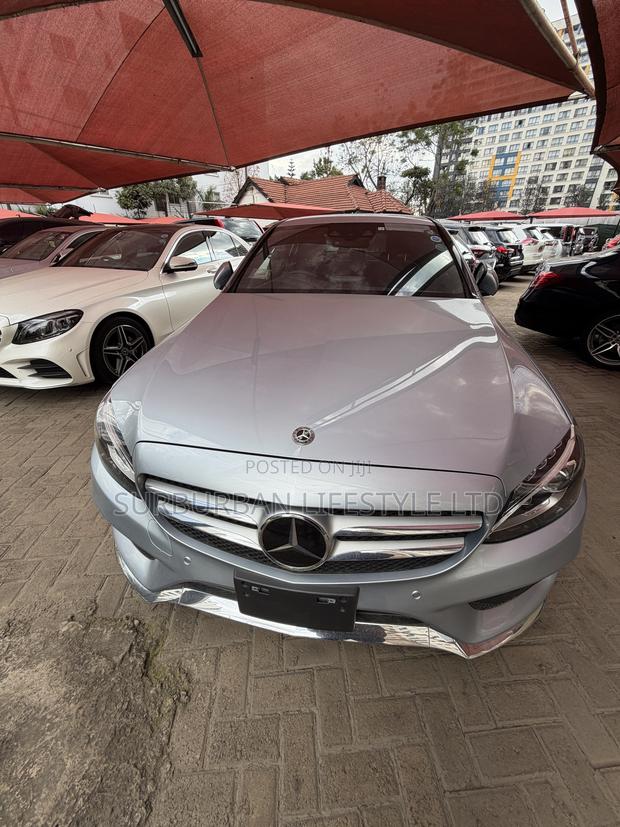 Mercedes-Benz C180 2018 Silver