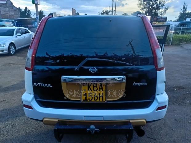 Nissan X-Trail 2000 White