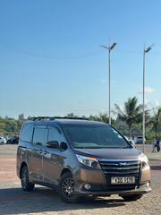 Toyota Noah 2014 Gray for sale